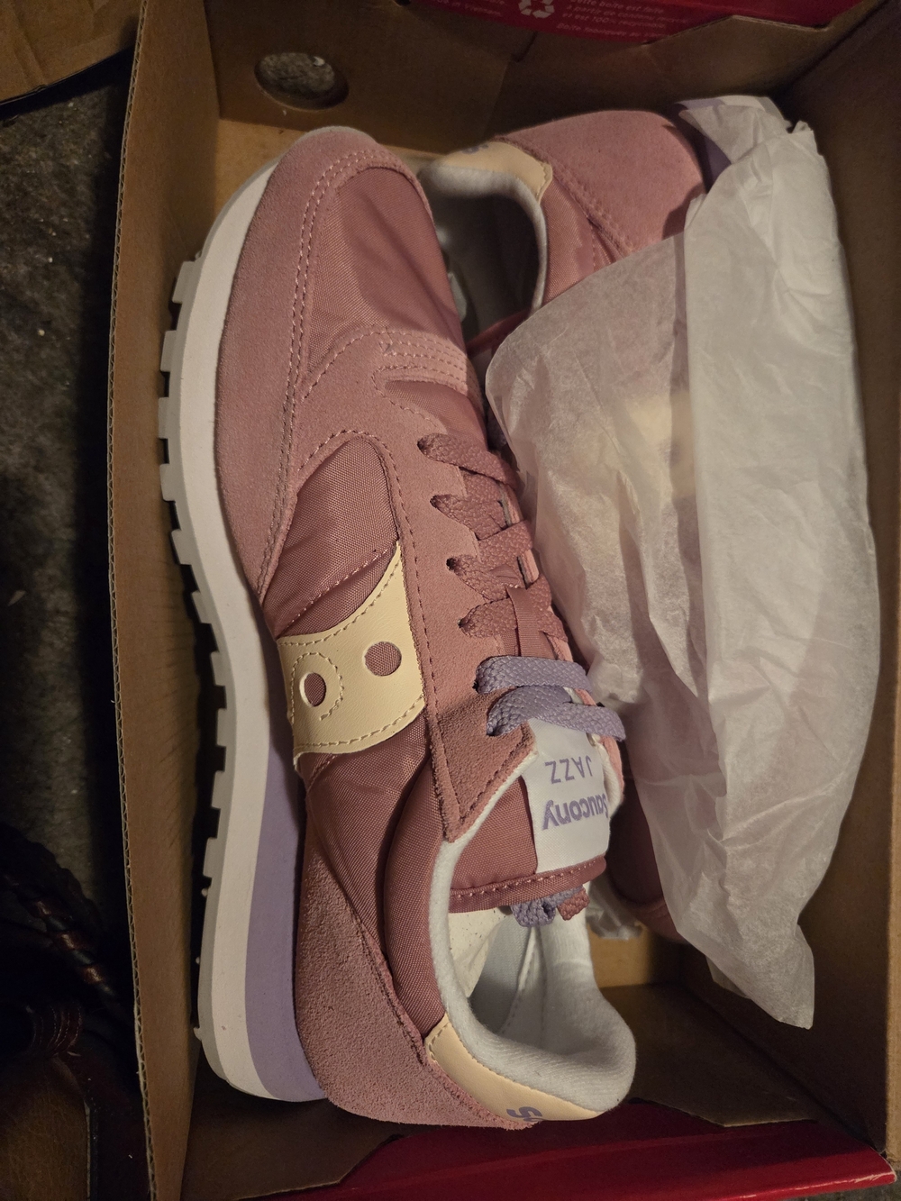 Saucony Women's Pink and Cream Retro Runner Sneakers